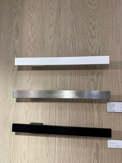 Полотенцесушитель Broner Scompartimento, горизонтальный, 60 см, с кнопкой, черный матовый, SM.007.060.0000.Ral9005M