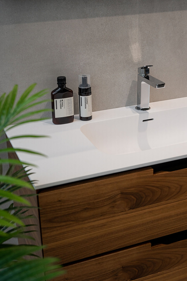 Тумба с раковиной Oasis Profilo 1062х822x455 мм Walnut