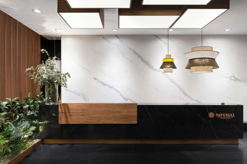 Aria White Polished керамогранит XLight Urbatek 120х270