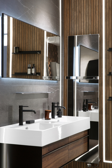 Зеркало Noken Essence 140*60 с подсветкой