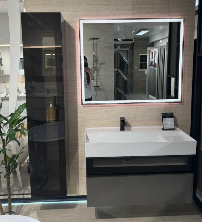 Пенал Burgbad Yumo 1760*350*320 левый HSKC 035 L, антрацит