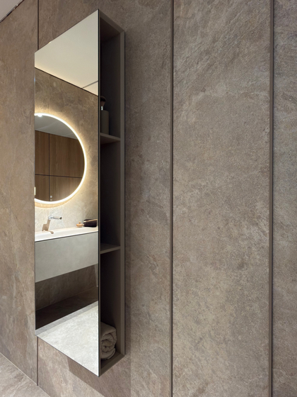 Пенал Keuco Edition 11 Art (1500x500x160), зеркальный/Sand matt (32560520500)