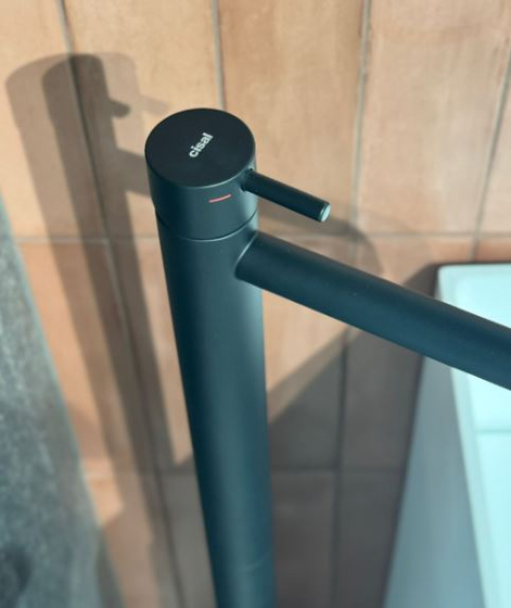 LN01451040 Смеситель однорычажный напольный для раковины, внеш.часть, цвет чёр.мат, CISAL, Less New