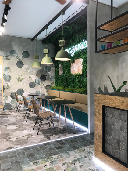 Hexag Amazonia Off White керамогранит ZYX 32x36.8