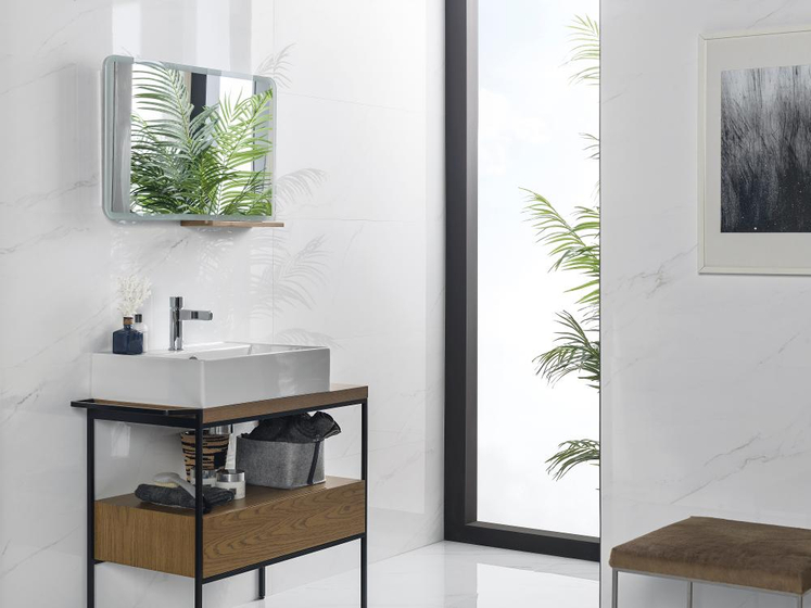 Pro-Mate 3 Alum Anod PLATA 8 mm профиль 2.5 м Butech