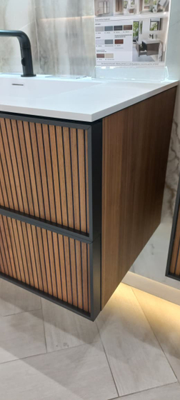 Тумба с раковиной Verona Quadro 80 см, V11 Орех, фрез F12, раковина Well Solid Cast белая матовая, донный клапан