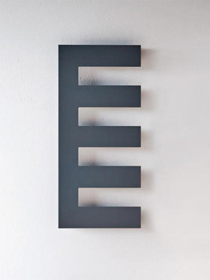 Полотенцесушитель Antrax Pettine черный электрический