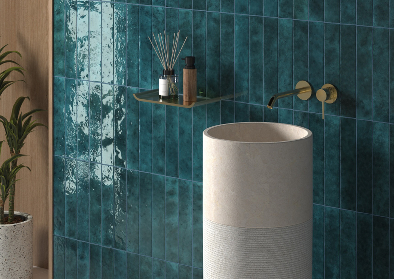 Menorka Black Reactive плитка Equipe 6,5х32,8