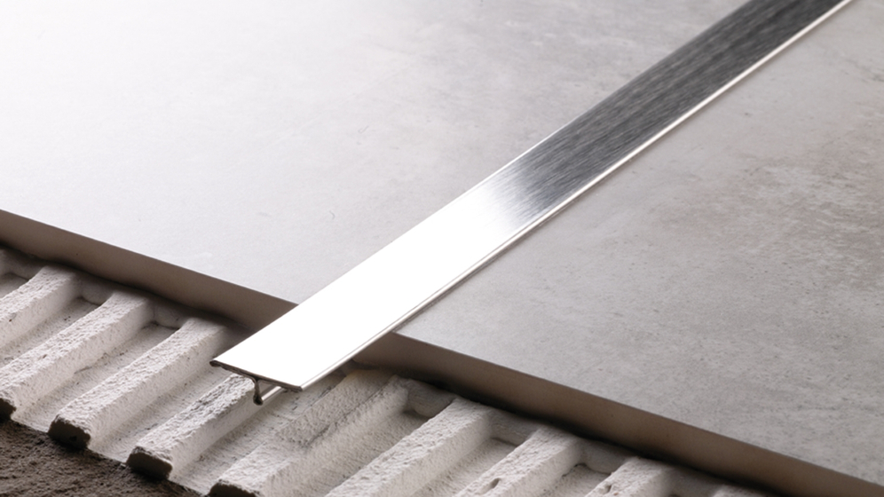 Pro-T Alum Anod PLATA 14 mm профиль 2.5 м Butech