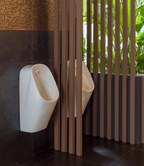 Писсуар Noken Acro COMPACT 100345412  подвесной ИК клапан смыва, транс AC-DC 220 В или 4 батарей