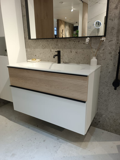 Тумба Burgbad Fiumo 102*60*49 с раковиной( SFXN102+MWHL102) белая,фронт FOT45