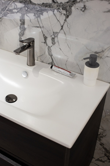 Тумба Oasis Logik 900x600x455 мм (0LGPL20900.0004) Lava Oak+раковина FRANK (0L460911CEO1)